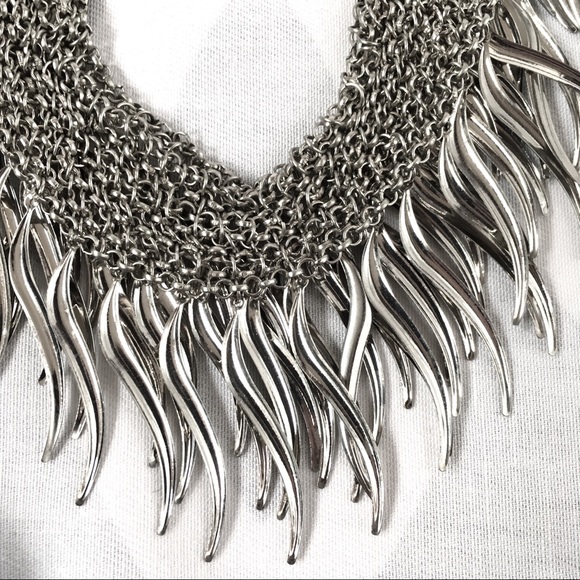 Icicle Bib Necklace - Picture 6 of 7
